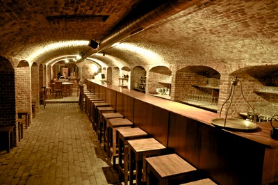 17th century wine cellar - Strofilia